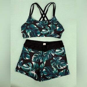 2 piece Monstera print bikini top and shorts swimwear. Size Small